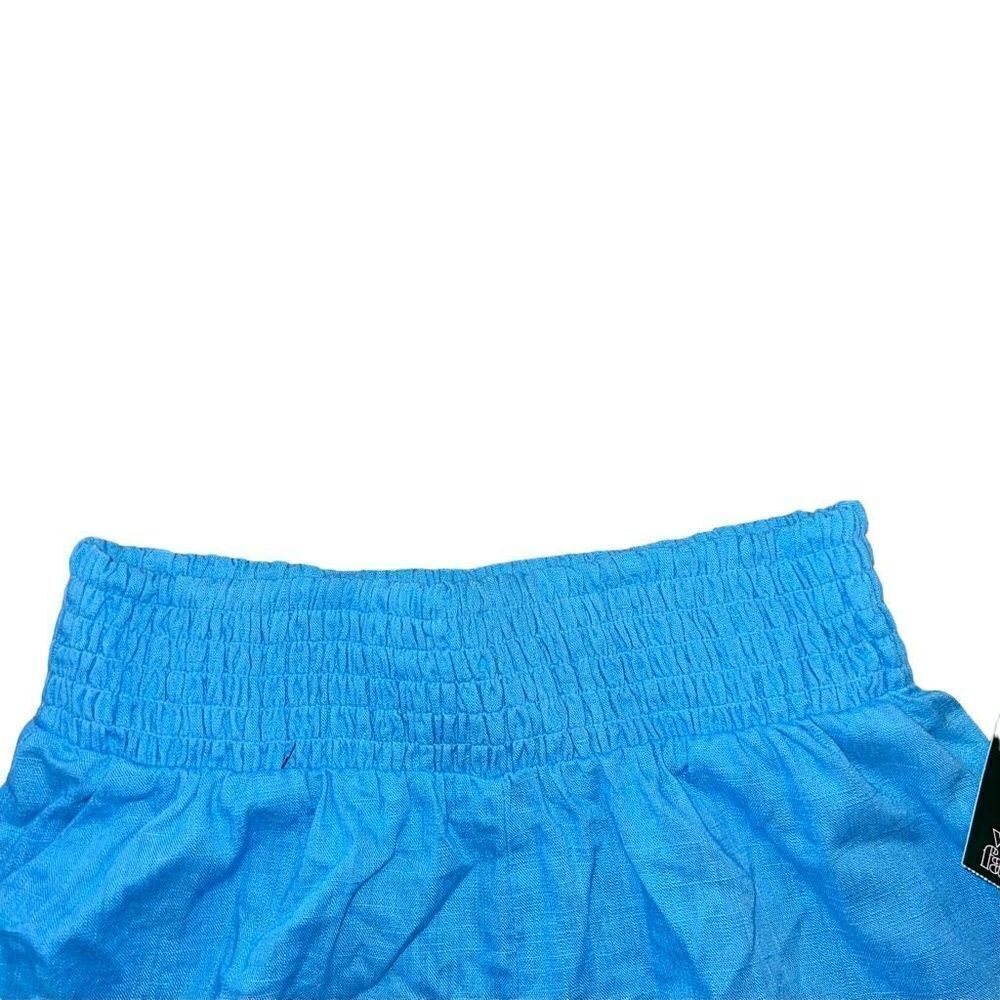 NWT WILD FABLE Blue Shorts W/Stretchy Waist & Pockets Size Medium - Picture 4 of 5